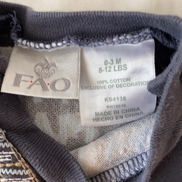 Fao little man 0-3 mos romper - Picture 2 of 5